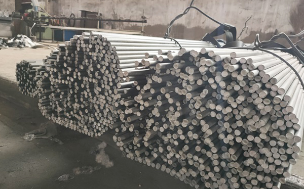 冷拔圆钢厂家除锈时用的方法 冷拔圆钢厂家除锈时用的方法